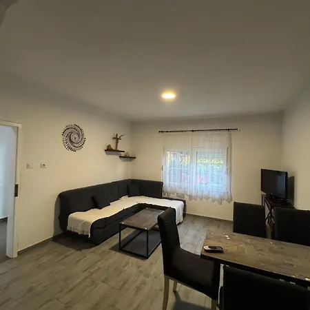 Kuca Za Odmor Nikola Medjugorje * 키트루크